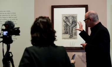Unseen Van Gogh drawing of old man goes on display