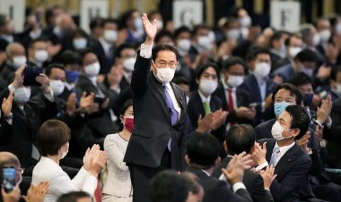 Fumio Kishida wins vote to become Japan's ruling party leader
