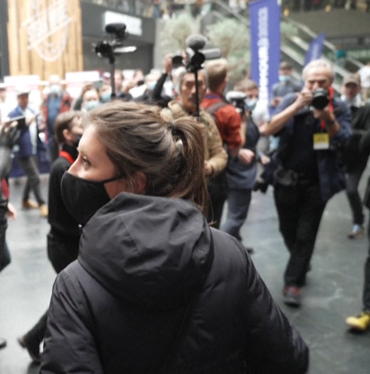 French prosecutors open inquiry into violence at Zemmour rally