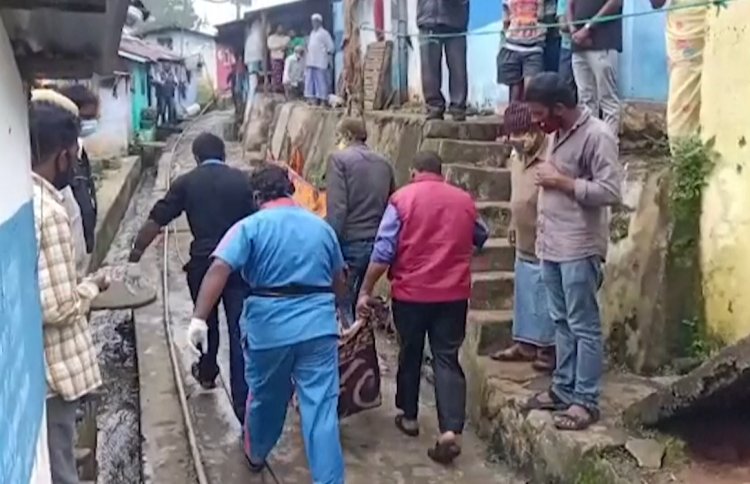 India defence chief among 13 dead in helicopter crash