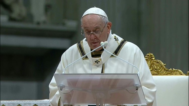 Pope Francis calls for 'dignity' in 'human labor' during Christmas Eve Mass