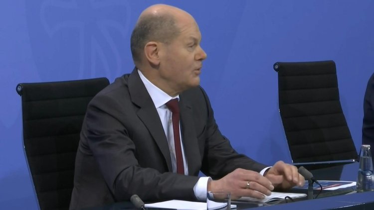 Germany tightens Covid rules for bars and restaurants