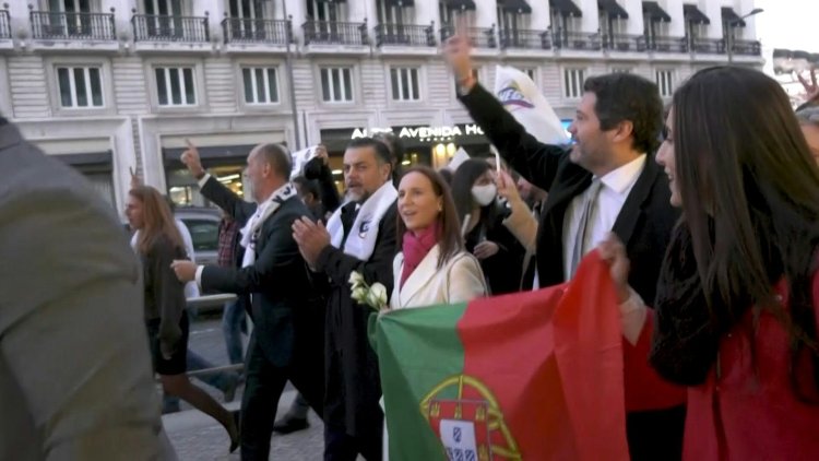 Campaigning wraps up for tight Portugal snap election