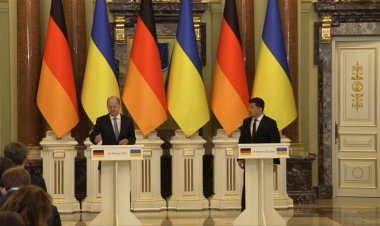 Ukraine leader tells Scholz Russia using gas link as 'weapon'