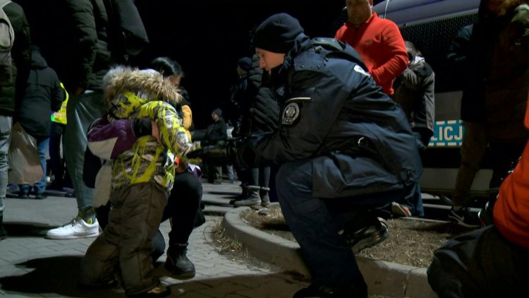 More than 50,000 Ukrainians flee country in 48 hours: UN