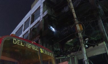27 killed in fire in Indian capital