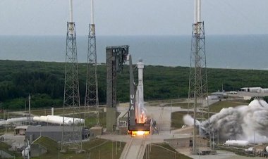 Boeing's troubled Starliner launches for ISS in key test