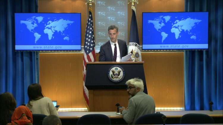 US plays down change as China angered by Taiwan 'fact sheet'