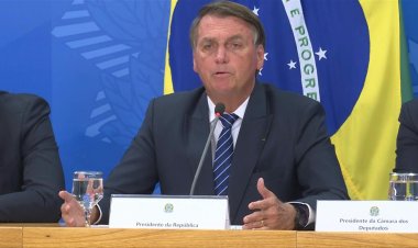 Bolsonaro proposes lowering fuel taxes to combat high prices