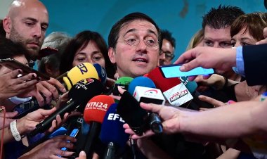 Spain to 'defend its interests' as Algeria banks curb ties