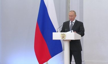 Putin says 'proud' of Russian troops in Ukraine