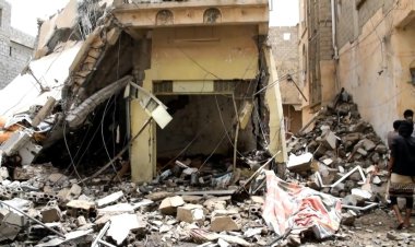 Yemen weapons store blast