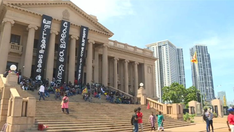 Sri Lanka protesters in talks to end occupation