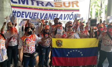 Venezuelan delegation protests grounding of plane in Argentina