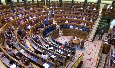 'Only yes means yes': Spain tightens rape law