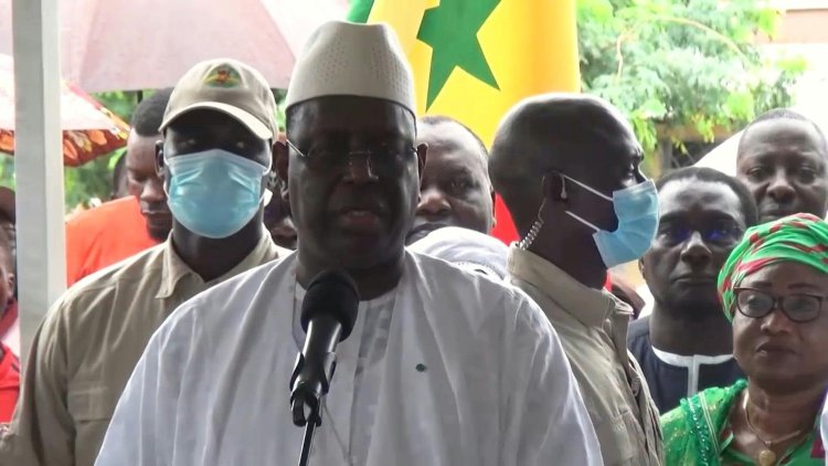 Low turnout as Senegal picks parliament in test for presidential vote