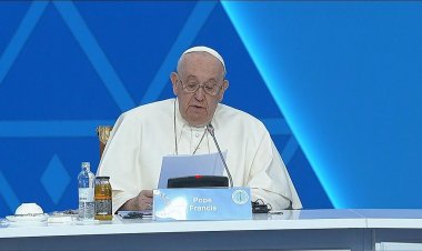 Pope urges end to 'senseless' Ukraine war during Kazakhstan visit