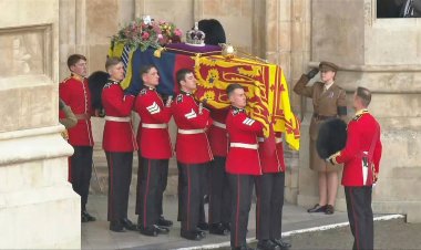 Britain and the world say farewell to Queen Elizabeth II