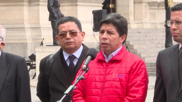 Peru's president makes appearance in graft probe