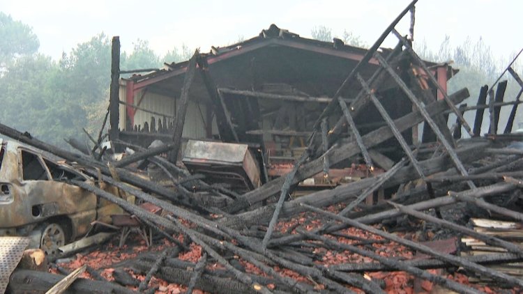 Fires in France, burning through 1,800 hectares of forest