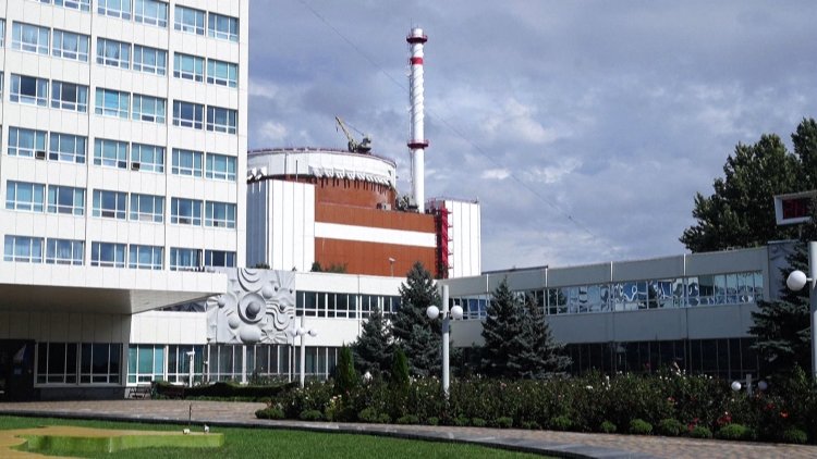 Russia stepping up 'nuclear blackmail'