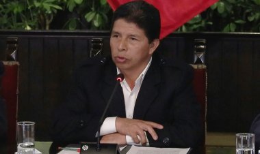 Peru attorney general files corruption complaint against president