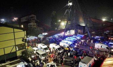 40 killed, dozens trapped by explosion in Türkiye coal mine