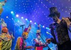 Opening parade of the Uruguayan carnival back after pandemic