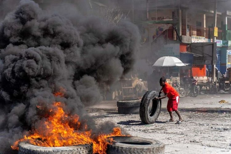 Police protest in Haiti after six officers killed
