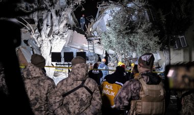 New quake hits Turkey and Syria, killing three