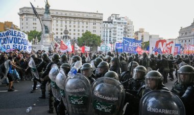 Argentine Lawmakers Advance Reform