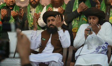 Ultra-Right Pakistan Party Vows Comeback