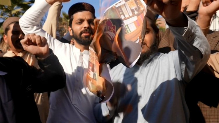 Pakistan Judges Defend Blasphemy Ruling