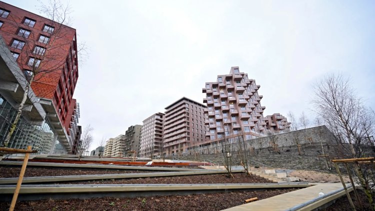 Macron Inaugurates Paris Olympic Village