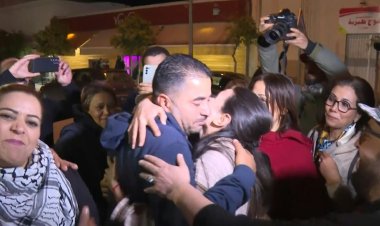 Tunisian Journalist's Sentence Overturned