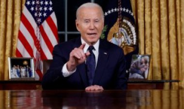 U.S. Faces Pressure Over Iran Policy