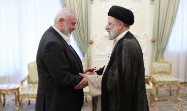 Hamas Leader Meets Iranian Officials in Tehran