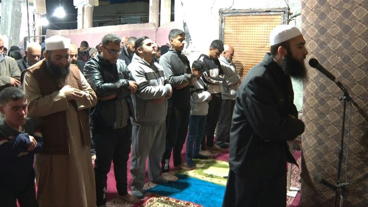 Gaza's Struggle: Ramadan Amidst War's Ravages