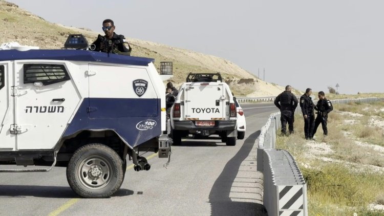 School Bus Targeted in West Bank Gun Attack