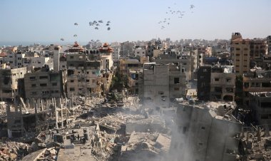 Israeli Strike Kills Aid Workers in Gaza