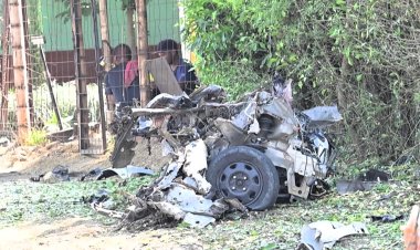 Explosive Car Detonates in Colombian Town