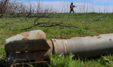 Russian Strikes Devastate Ukrainian Neighborhood