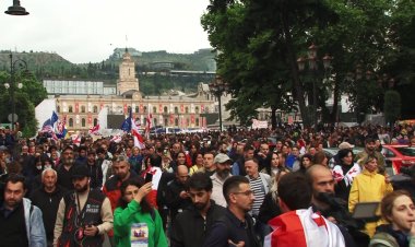 Thousands Rally Against Georgia's Anti-NGO Law