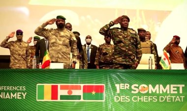 ECOWAS Plans Vigorous Efforts to Reconcile Juntas
