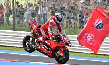 Bastianini wins Emilia-Romagna GP, Ducati's 100th victory