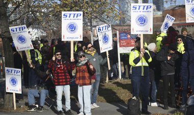 55,000 Canada Post workers strike over pay