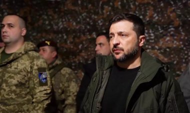 Zelenskiy visits frontline cities amid tensions