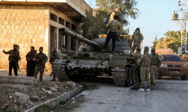 Idlib bombed amid rebel advances in Aleppo