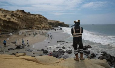 Peru declares emergency after oil spill