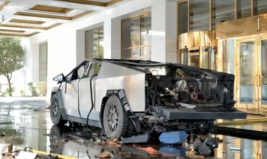 Deadly explosion hits Las Vegas Trump hotel